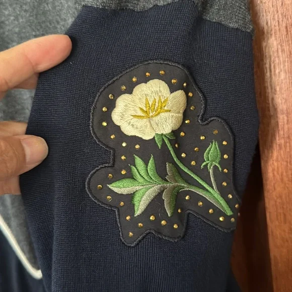 STELLA MCCARTNEY Embroidered Button-Up Western Style Cardigan. Size Medium. EUC. - Picture 9 of 12